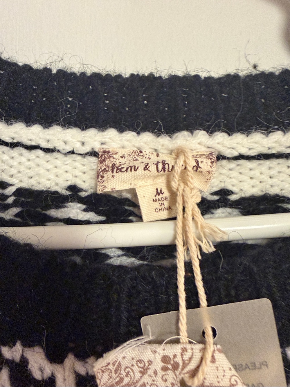 NWT HEM & THREAD Black & Cream Fair Isle Cable Knit Sweater Ski MEDIUM - Picture 2 of 8